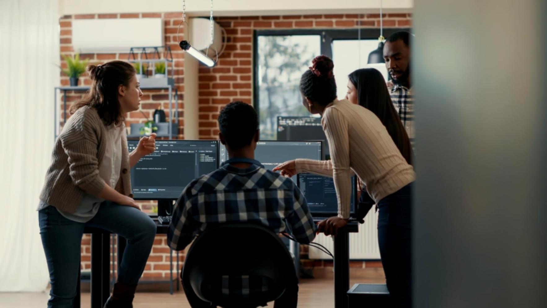 リアルタイム分析システム